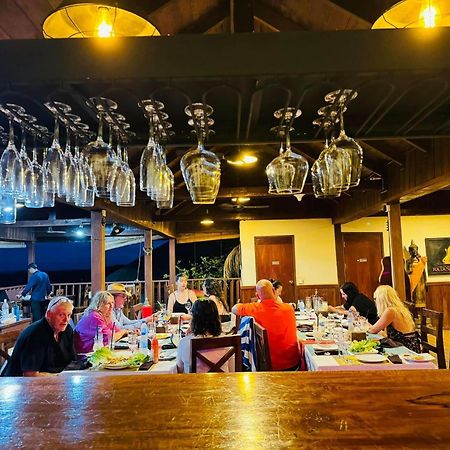 Ratanakiri Paradise Hotel & Restaurant バンラング エクステリア 写真