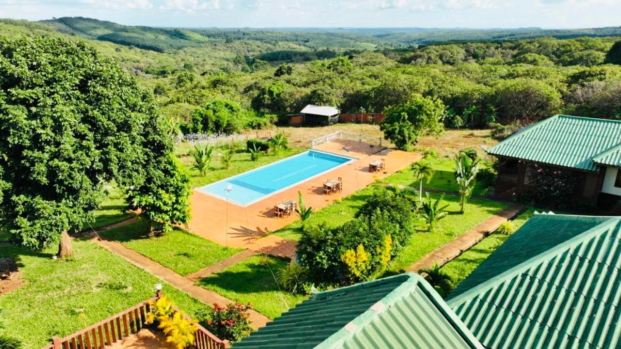 Ratanakiri Paradise Hotel & Restaurant バンラング エクステリア 写真