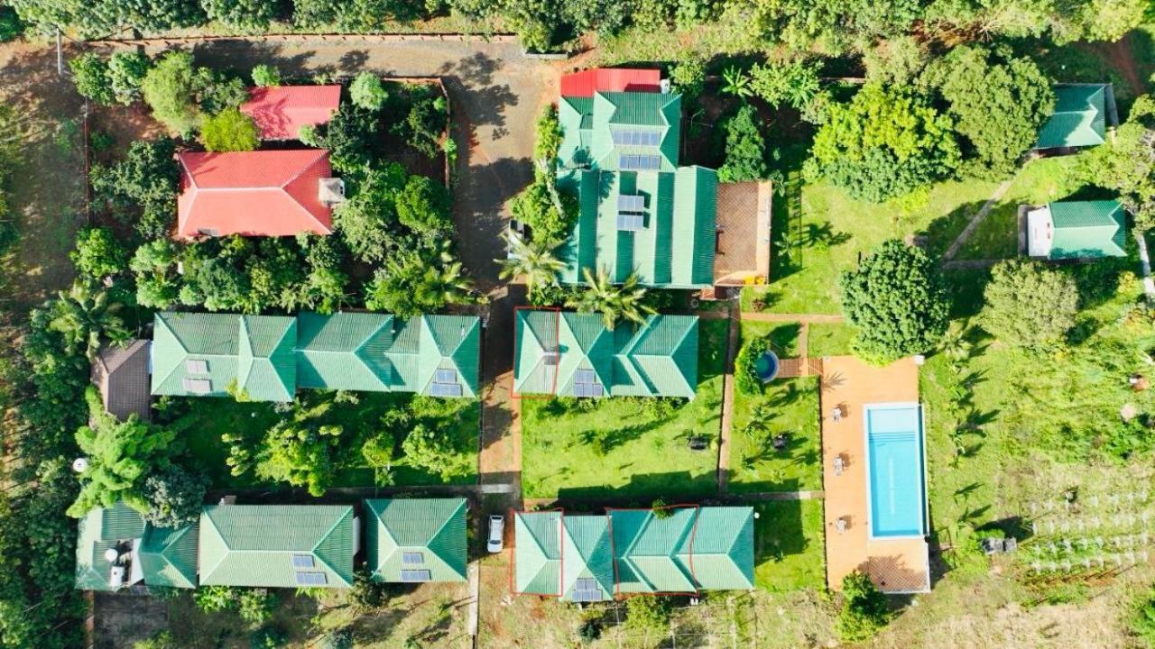 Ratanakiri Paradise Hotel & Restaurant バンラング エクステリア 写真