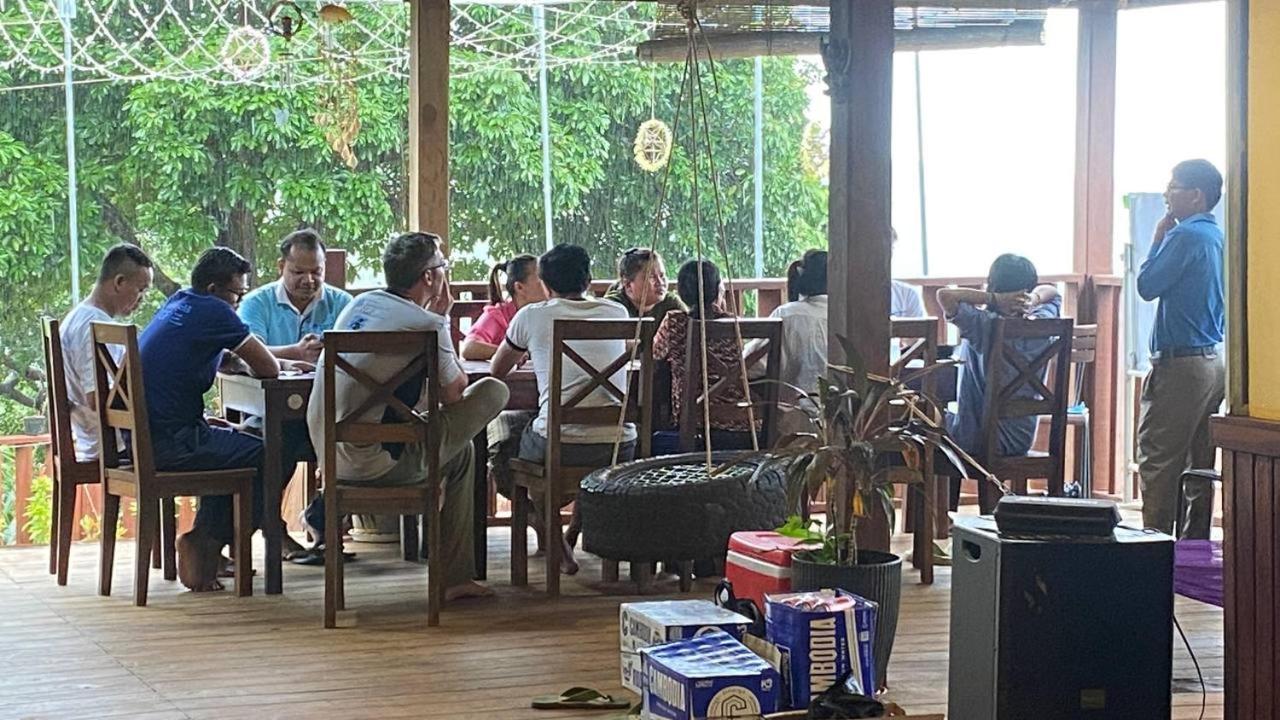 Ratanakiri Paradise Hotel & Restaurant バンラング エクステリア 写真