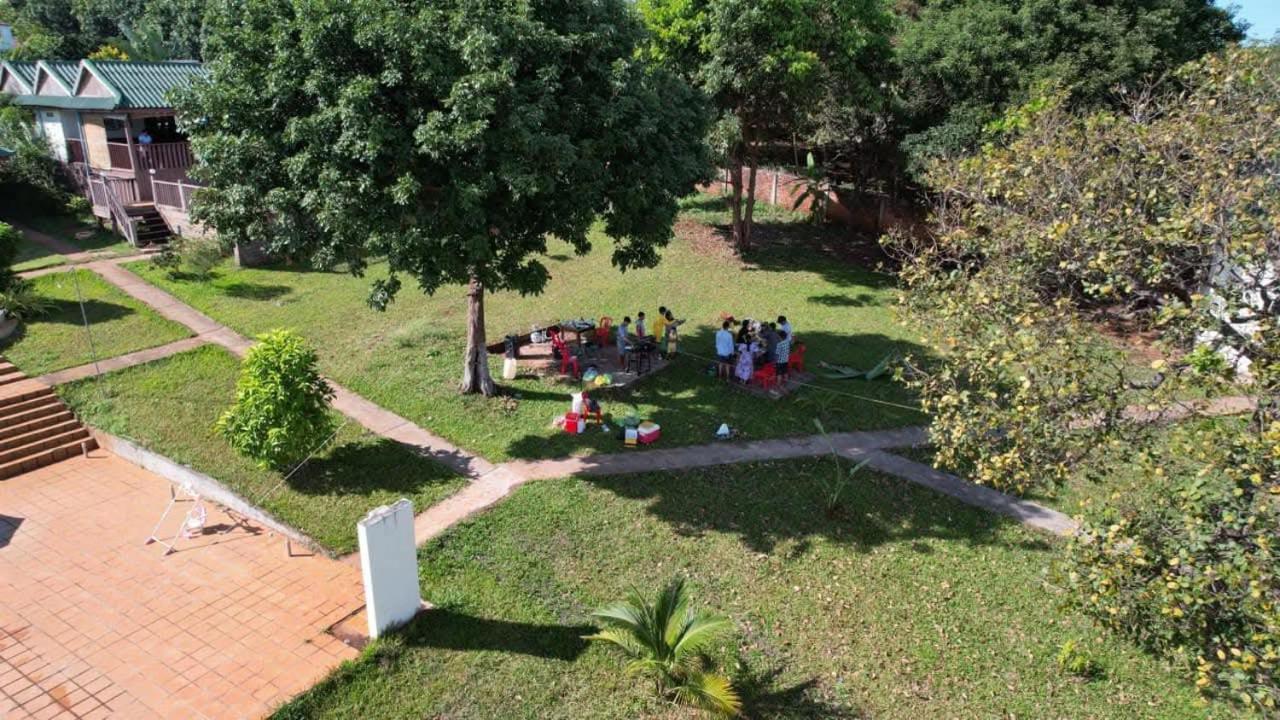 Ratanakiri Paradise Hotel & Restaurant バンラング エクステリア 写真