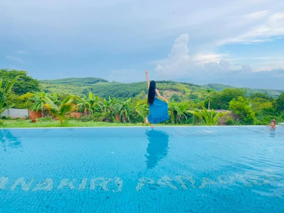 Ratanakiri Paradise Hotel & Restaurant バンラング エクステリア 写真