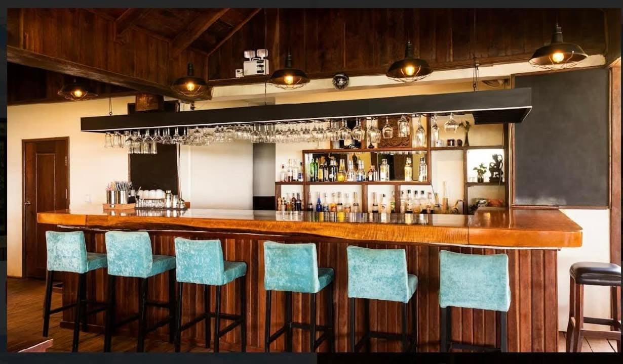 Ratanakiri Paradise Hotel & Restaurant バンラング エクステリア 写真