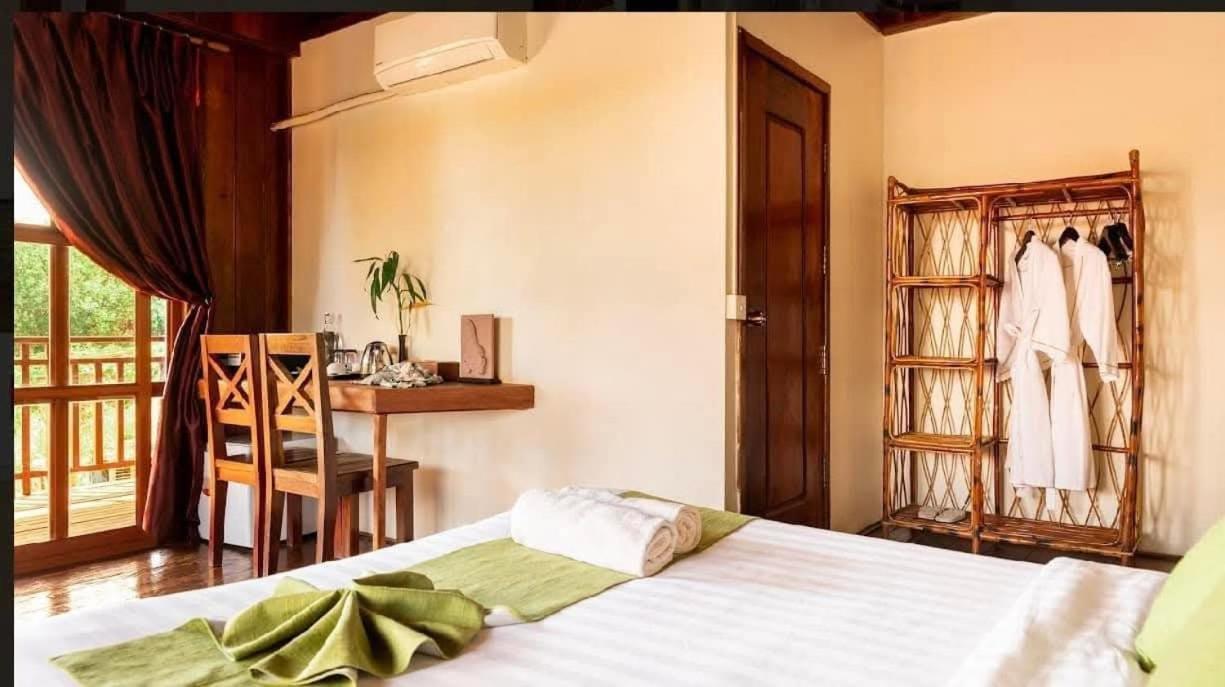 Ratanakiri Paradise Hotel & Restaurant バンラング エクステリア 写真
